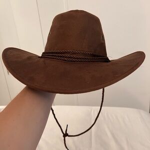 Brown cow boy/girl hat 🤠